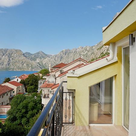 2Montenegro Mimoza Apartments Dobrota Zewnętrze zdjęcie