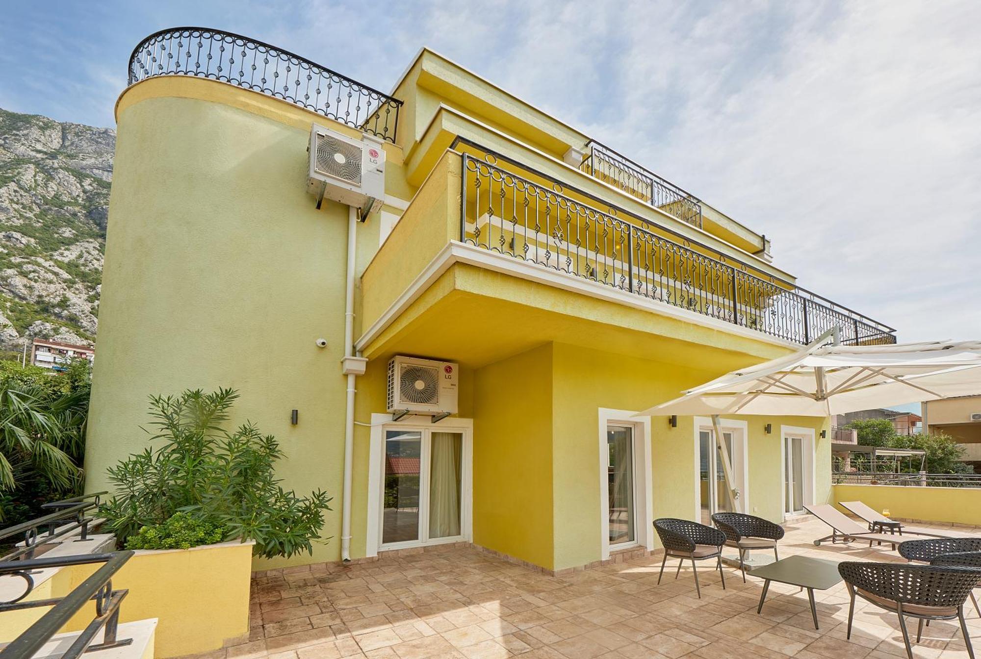 2Montenegro Mimoza Apartments Dobrota Zewnętrze zdjęcie